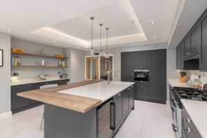 Photo 16- click for photo gallery